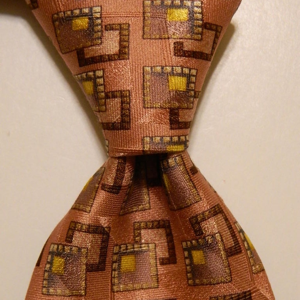 ERMENEGILDO ZEGNA Silk Necktie Italy Pink NEW $115